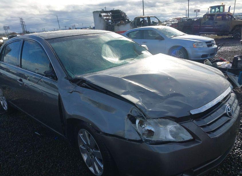 Photo 6 of 2005 Toyota Avalon XLS (VIN 4T1BK36B25U041092)