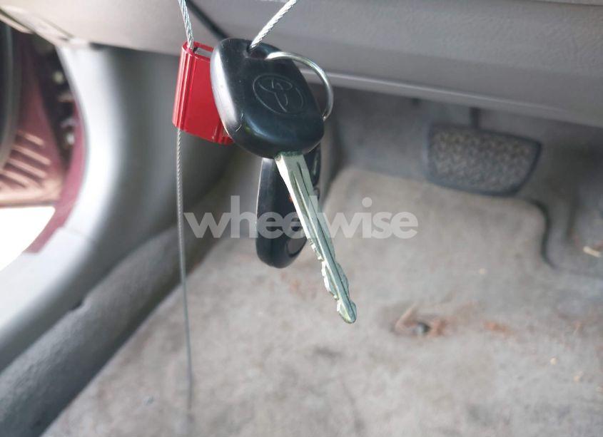 Photo 11 of 2005 Toyota Avalon XL (VIN 4T1BK36B25U057969)