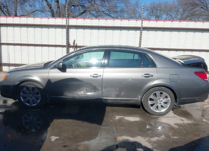 Photo 15 of 2006 Toyota Avalon XLS (VIN 4T1BK36B26U073042)