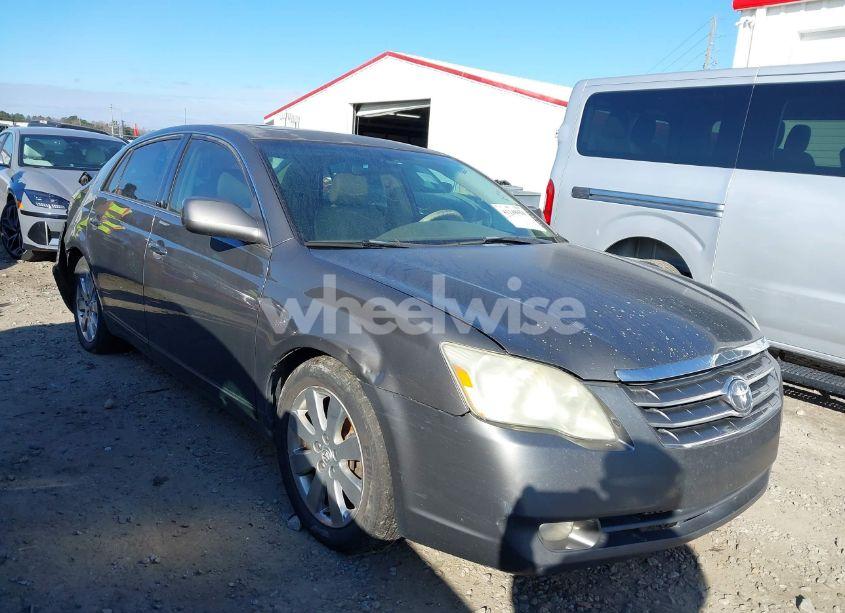 2006 Toyota Avalon XLS (VIN 4T1BK36B26U135717) main photo