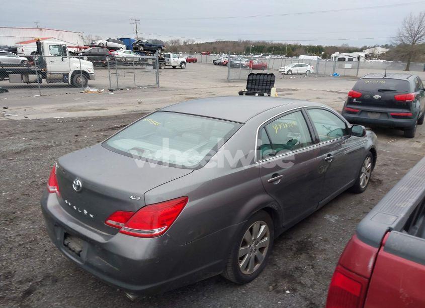 Photo 4 of 2007 Toyota Avalon XLS (VIN 4T1BK36B27U185602)