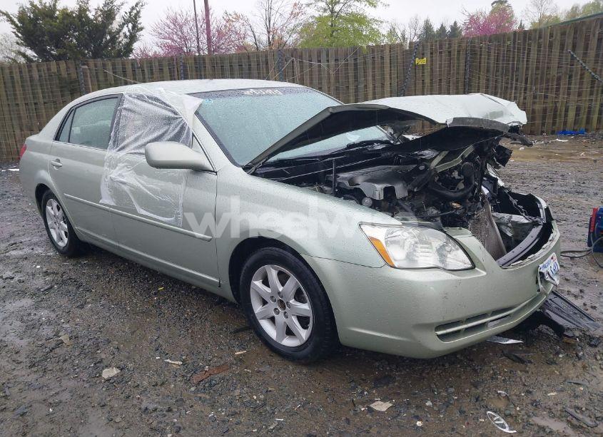 2007 Toyota Avalon XL (VIN 4T1BK36B27U236094) main photo