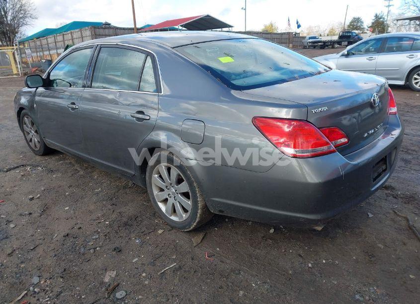 Photo 3 of 2005 Toyota Avalon XLS (VIN 4T1BK36B35U030280)