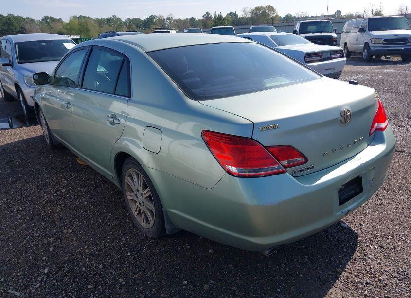 Photo 3 of 2005 Toyota Avalon LIMITED (VIN 4T1BK36B35U045703)