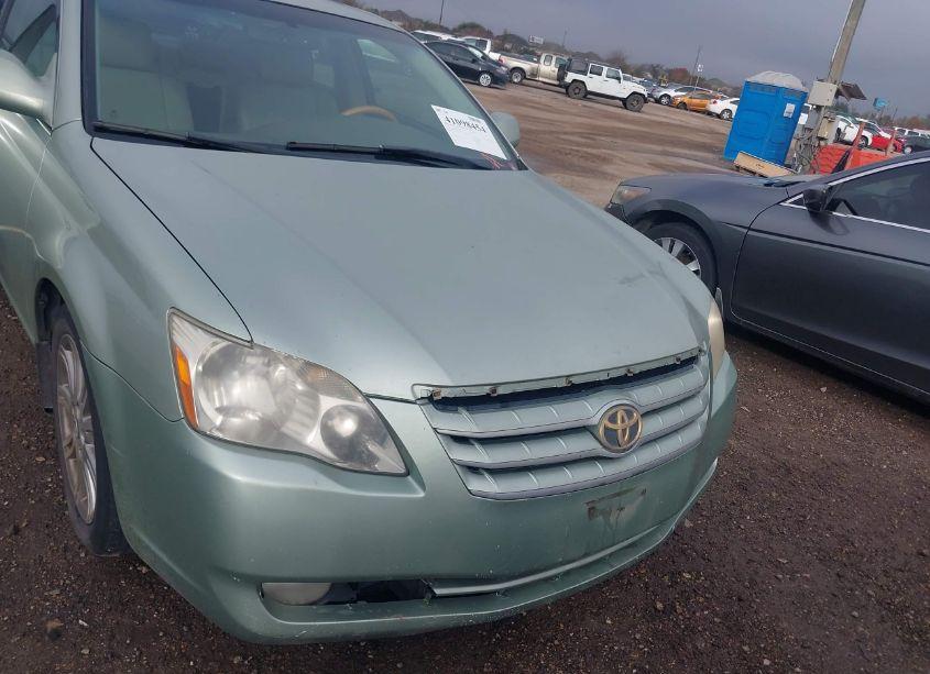 Photo 6 of 2005 Toyota Avalon LIMITED (VIN 4T1BK36B35U045703)