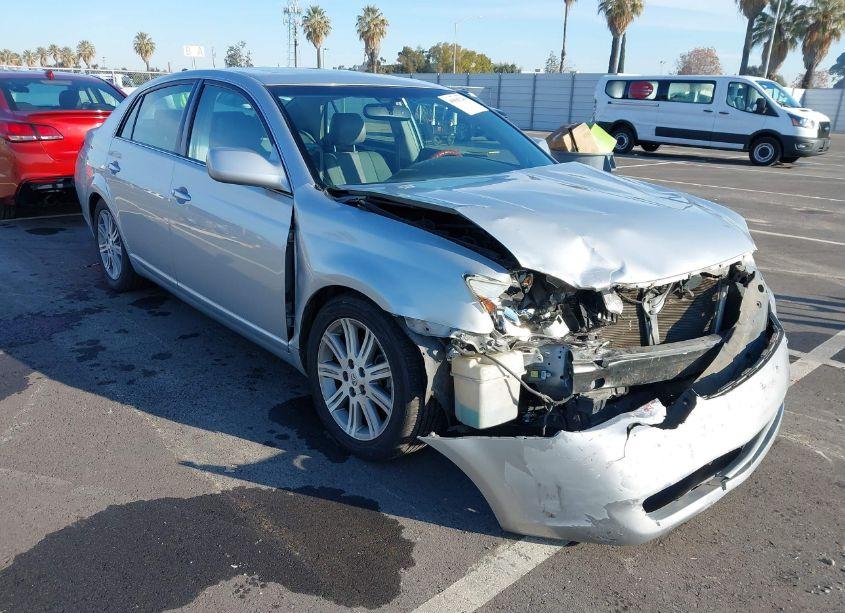 2006 Toyota Avalon LIMITED (VIN 4T1BK36B36U098046) main photo