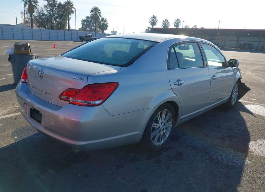 Photo 4 of 2006 Toyota Avalon LIMITED (VIN 4T1BK36B36U098046)