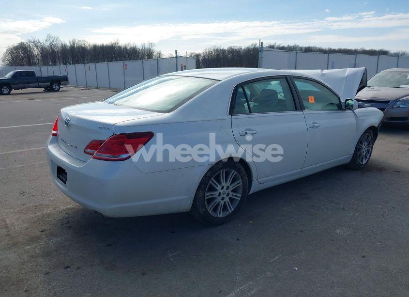 Photo 4 of 2006 Toyota Avalon LIMITED (VIN 4T1BK36B36U110826)