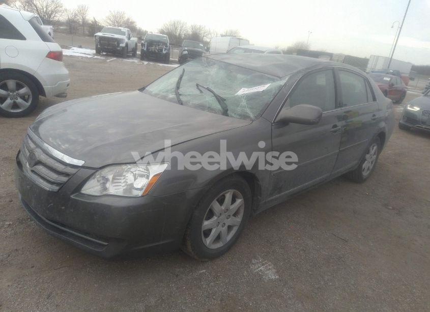 Photo 2 of 2006 Toyota Avalon XL (VIN 4T1BK36B36U118313)
