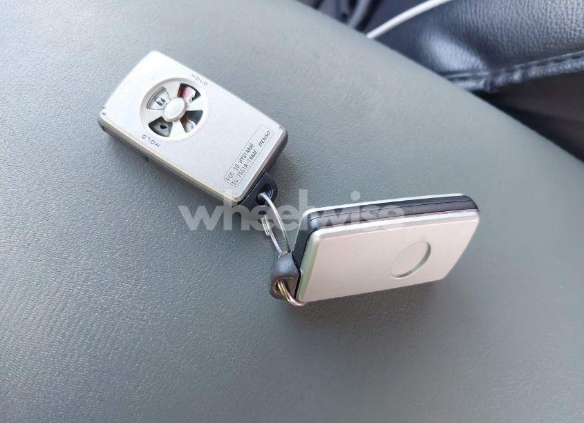 Photo 11 of 2006 Toyota Avalon LIMITED (VIN 4T1BK36B36U126931)