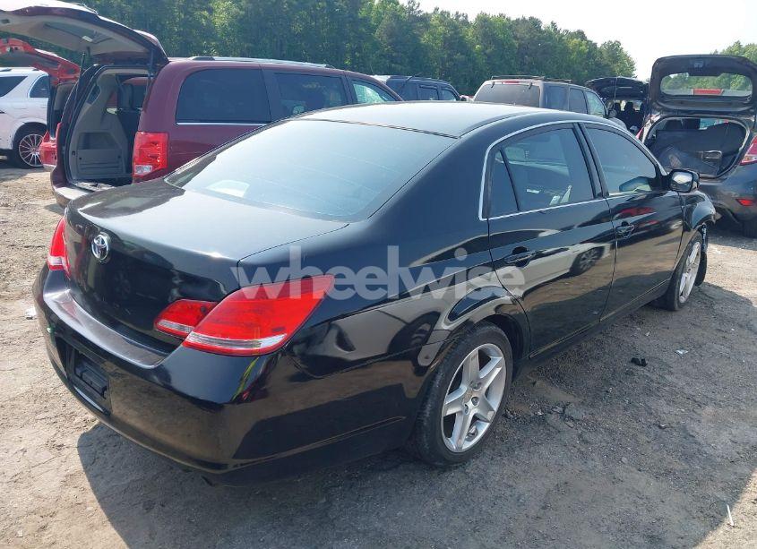 Photo 4 of 2007 Toyota Avalon LIMITED (VIN 4T1BK36B37U236914)