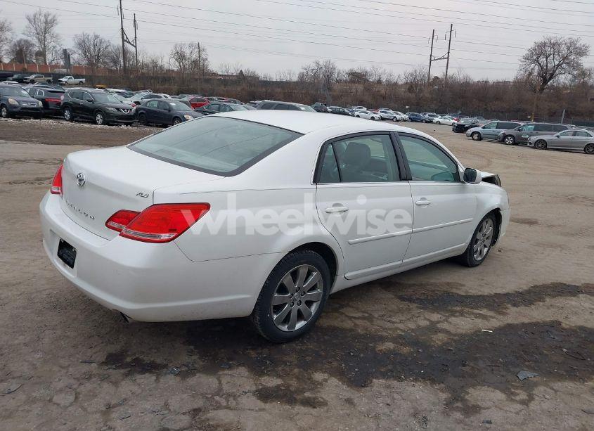Photo 4 of 2007 Toyota Avalon XLS (VIN 4T1BK36B37U237075)