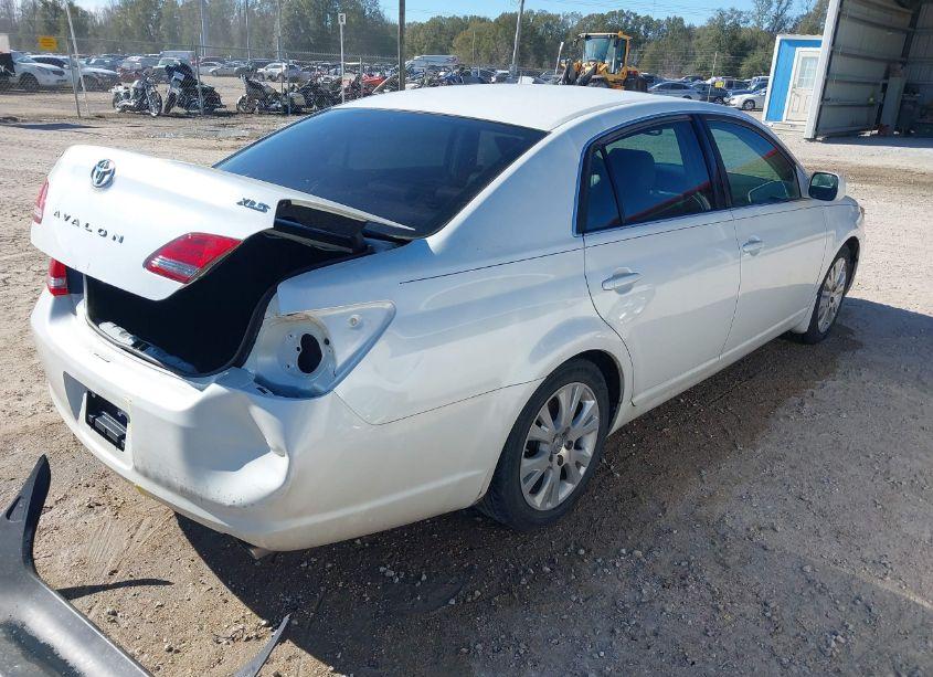 Photo 4 of 2008 Toyota Avalon XLS (VIN 4T1BK36B38U270322)