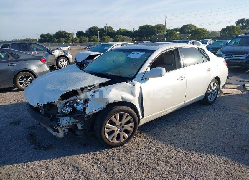 Photo 2 of 2009 Toyota Avalon XLS (VIN 4T1BK36B39U334456)