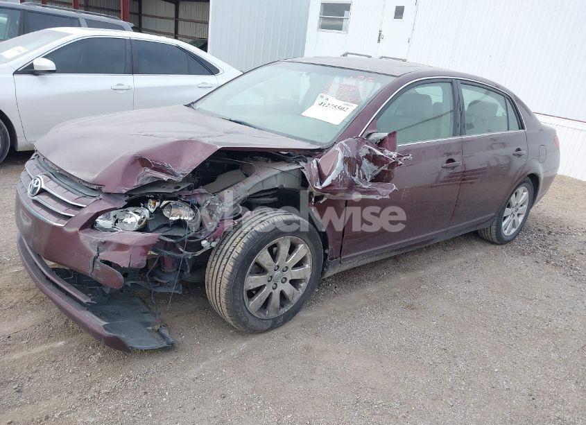 Photo 2 of 2005 Toyota Avalon XLS (VIN 4T1BK36B45U028103)