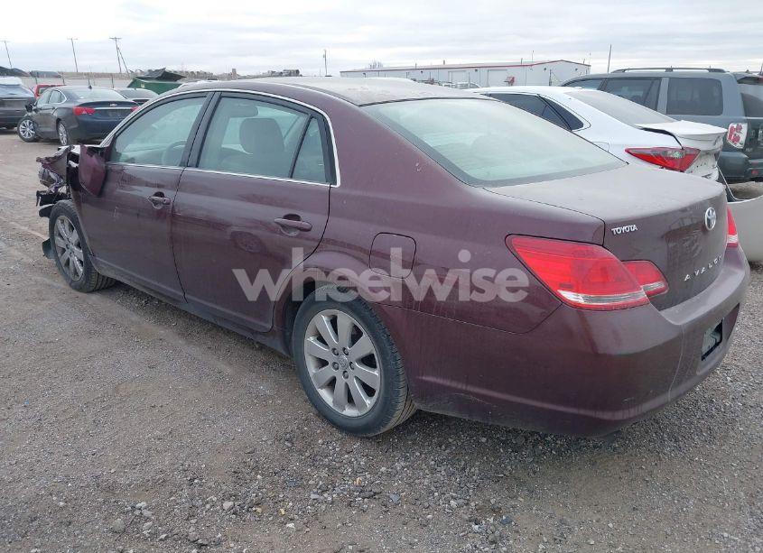 Photo 3 of 2005 Toyota Avalon XLS (VIN 4T1BK36B45U028103)