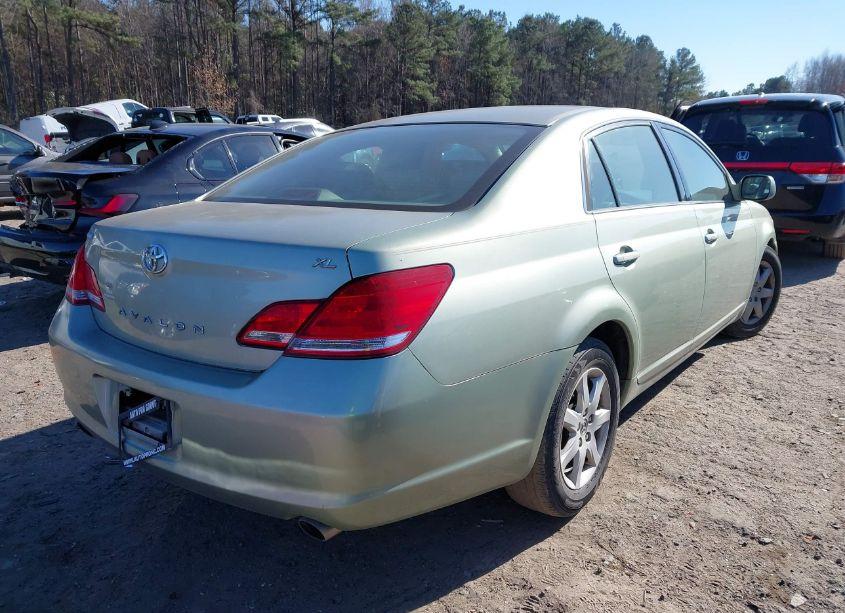 Photo 4 of 2006 Toyota Avalon XL (VIN 4T1BK36B46U121947)