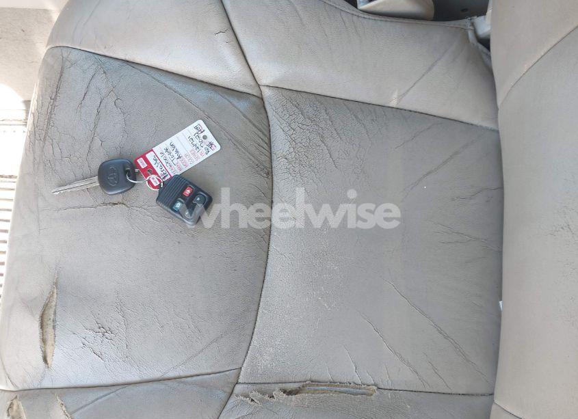 Photo 11 of 2006 Toyota Avalon XLS (VIN 4T1BK36B46U124721)