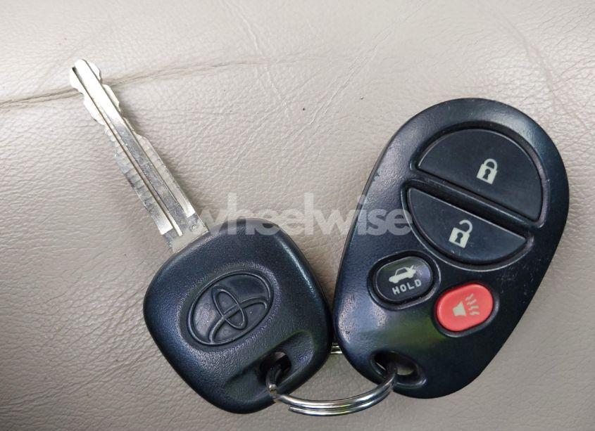 Photo 11 of 2006 Toyota Avalon XLS (VIN 4T1BK36B46U152177)