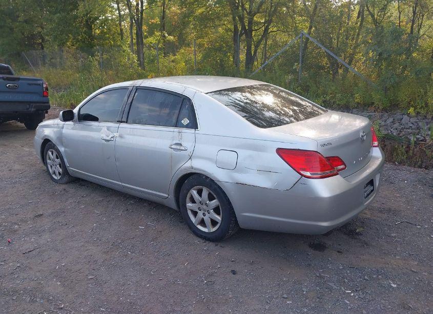 Photo 3 of 2007 Toyota Avalon XL (VIN 4T1BK36B47U175962)