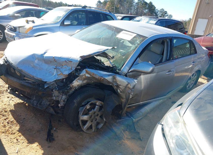 Photo 2 of 2007 Toyota Avalon XL (VIN 4T1BK36B47U232502)