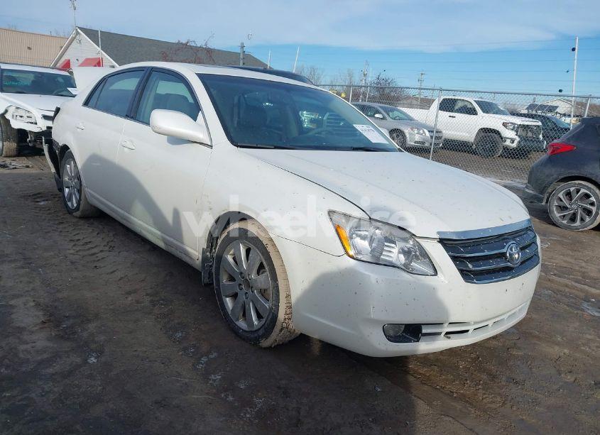 2007 Toyota Avalon XLS (VIN 4T1BK36B47U240924) main photo