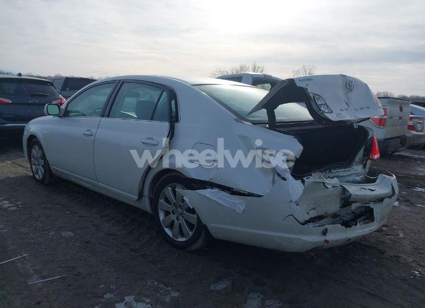 Photo 3 of 2007 Toyota Avalon XLS (VIN 4T1BK36B47U240924)