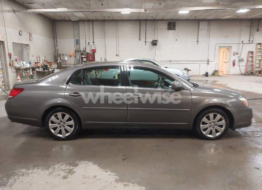 Photo 13 of 2007 Toyota Avalon XLS (VIN 4T1BK36B47U244066)