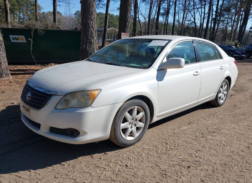 Photo 2 of 2009 Toyota Avalon XL (VIN 4T1BK36B49U343537)