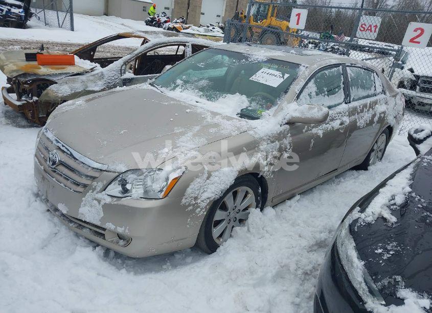 Photo 2 of 2005 Toyota Avalon XLS (VIN 4T1BK36B55U047369)