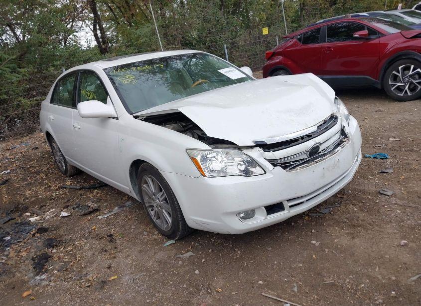 2006 Toyota Avalon LIMITED (VIN 4T1BK36B56U142127) main photo