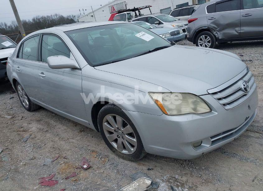 2007 Toyota Avalon XLS (VIN 4T1BK36B57U171306) main photo