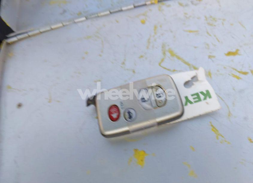 Photo 11 of 2007 Toyota Avalon LIMITED (VIN 4T1BK36B57U196299)