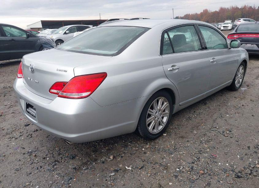 Photo 4 of 2007 Toyota Avalon LIMITED (VIN 4T1BK36B57U243136)