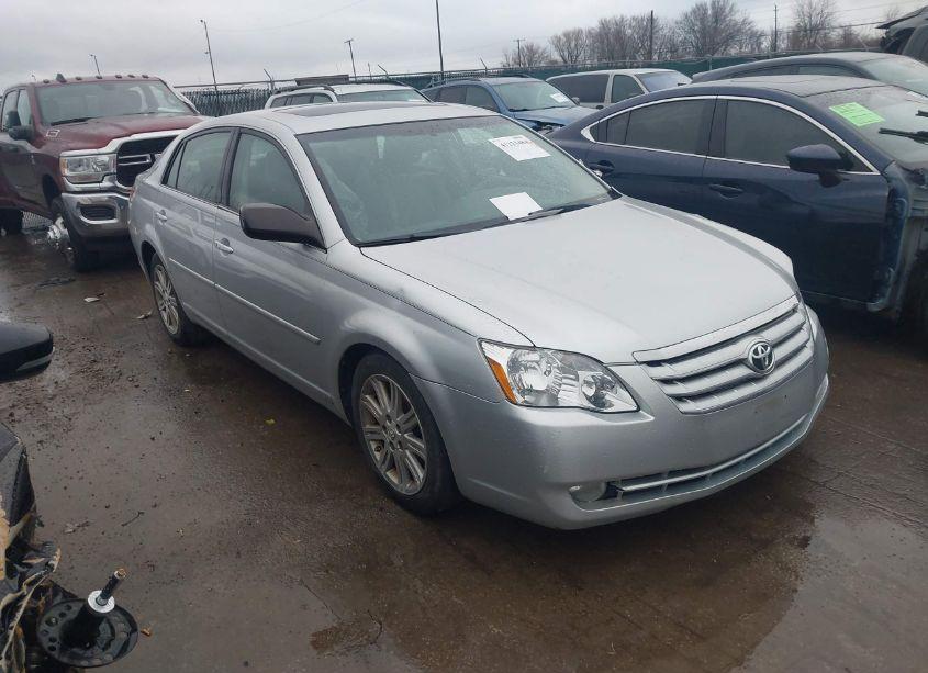 2007 Toyota Avalon LIMITED (VIN 4T1BK36B57U250264) main photo