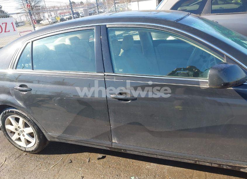 Photo 13 of 2009 Toyota Avalon XL (VIN 4T1BK36B59U324639)