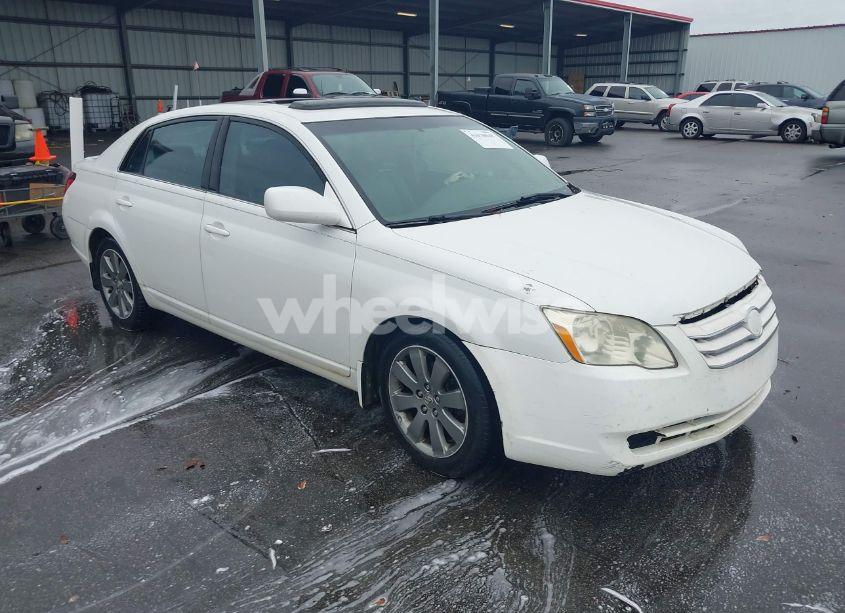 2005 Toyota Avalon TOURING (VIN 4T1BK36B65U004076) main photo