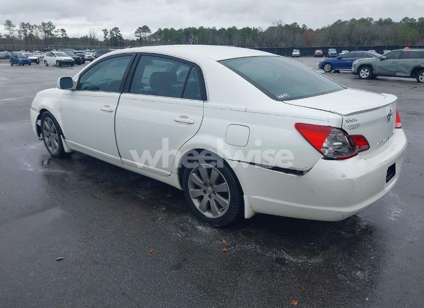 Photo 3 of 2005 Toyota Avalon TOURING (VIN 4T1BK36B65U004076)