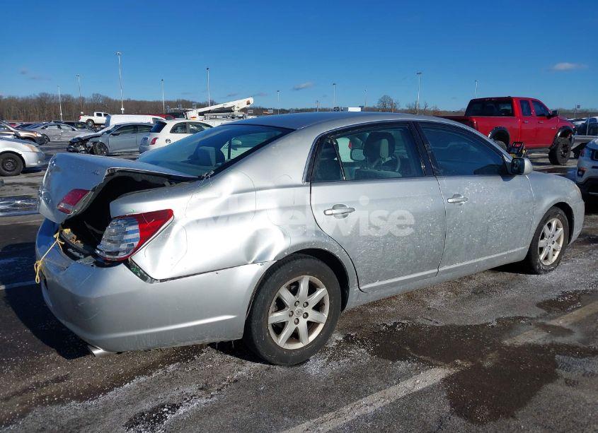 Photo 6 of 2006 Toyota Avalon XL (VIN 4T1BK36B66U069740)