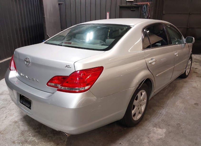 Photo 4 of 2007 Toyota Avalon XL (VIN 4T1BK36B67U182556)