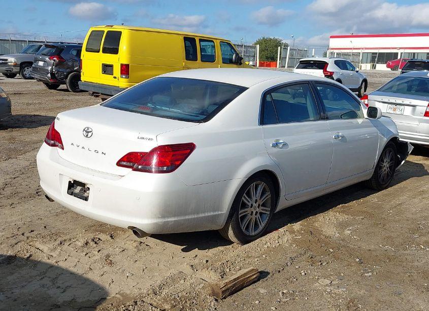 Photo 4 of 2008 Toyota Avalon LIMITED (VIN 4T1BK36B68U273313)