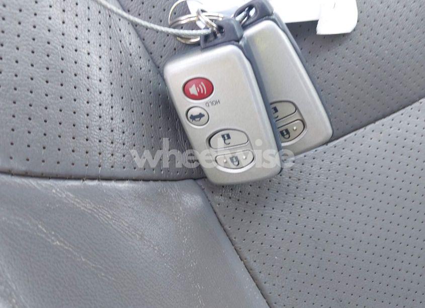 Photo 11 of 2008 Toyota Avalon LIMITED (VIN 4T1BK36B68U304964)