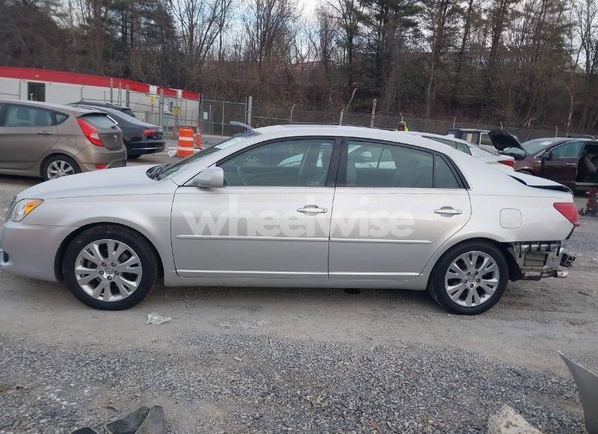 Photo 14 of 2009 Toyota Avalon XLS (VIN 4T1BK36B69U329378)