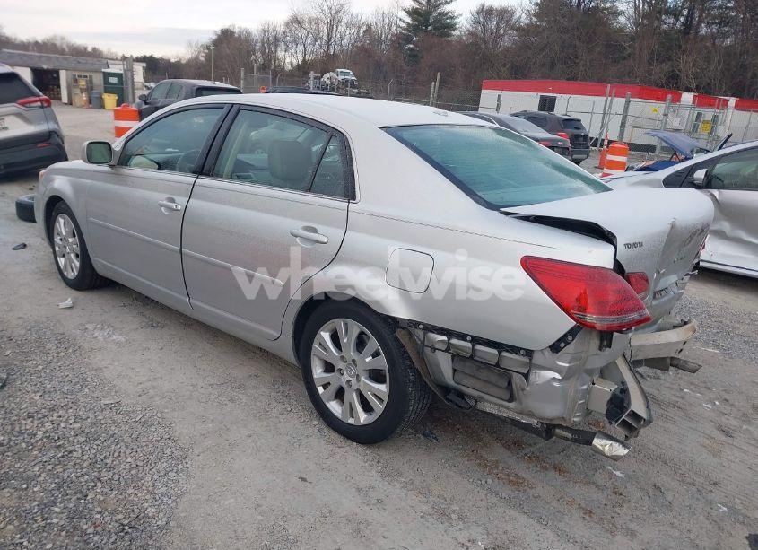 Photo 3 of 2009 Toyota Avalon XLS (VIN 4T1BK36B69U329378)