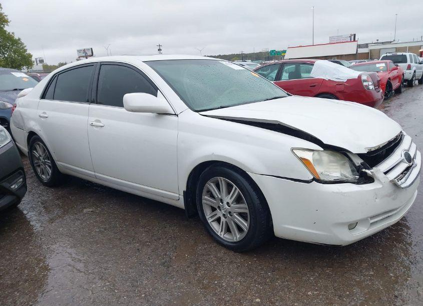Photo 13 of 2005 Toyota Avalon LIMITED (VIN 4T1BK36B75U018634)