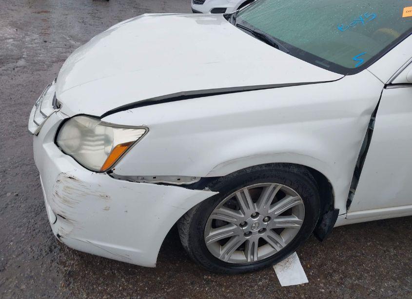 Photo 6 of 2005 Toyota Avalon LIMITED (VIN 4T1BK36B75U018634)