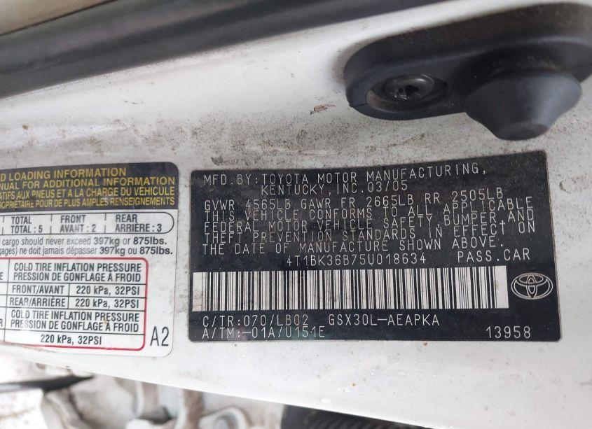 Photo 9 of 2005 Toyota Avalon LIMITED (VIN 4T1BK36B75U018634)