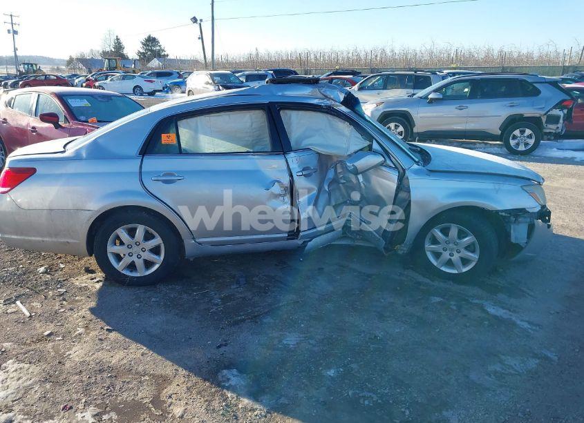 Photo 6 of 2005 Toyota Avalon XL (VIN 4T1BK36B75U058972)