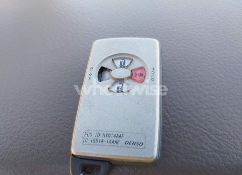 Photo 11 of 2006 Toyota Avalon LIMITED (VIN 4T1BK36B76U112840)