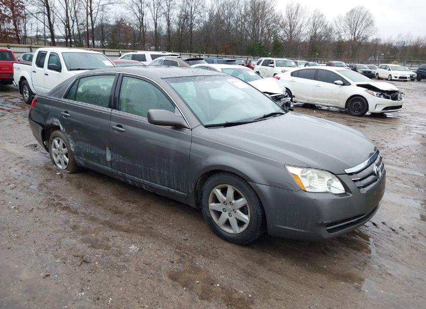 2007 Toyota Avalon XL (VIN 4T1BK36B77U177088) main photo